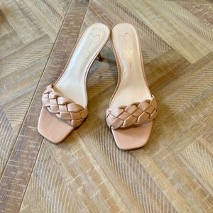 Jessica Simpson heels